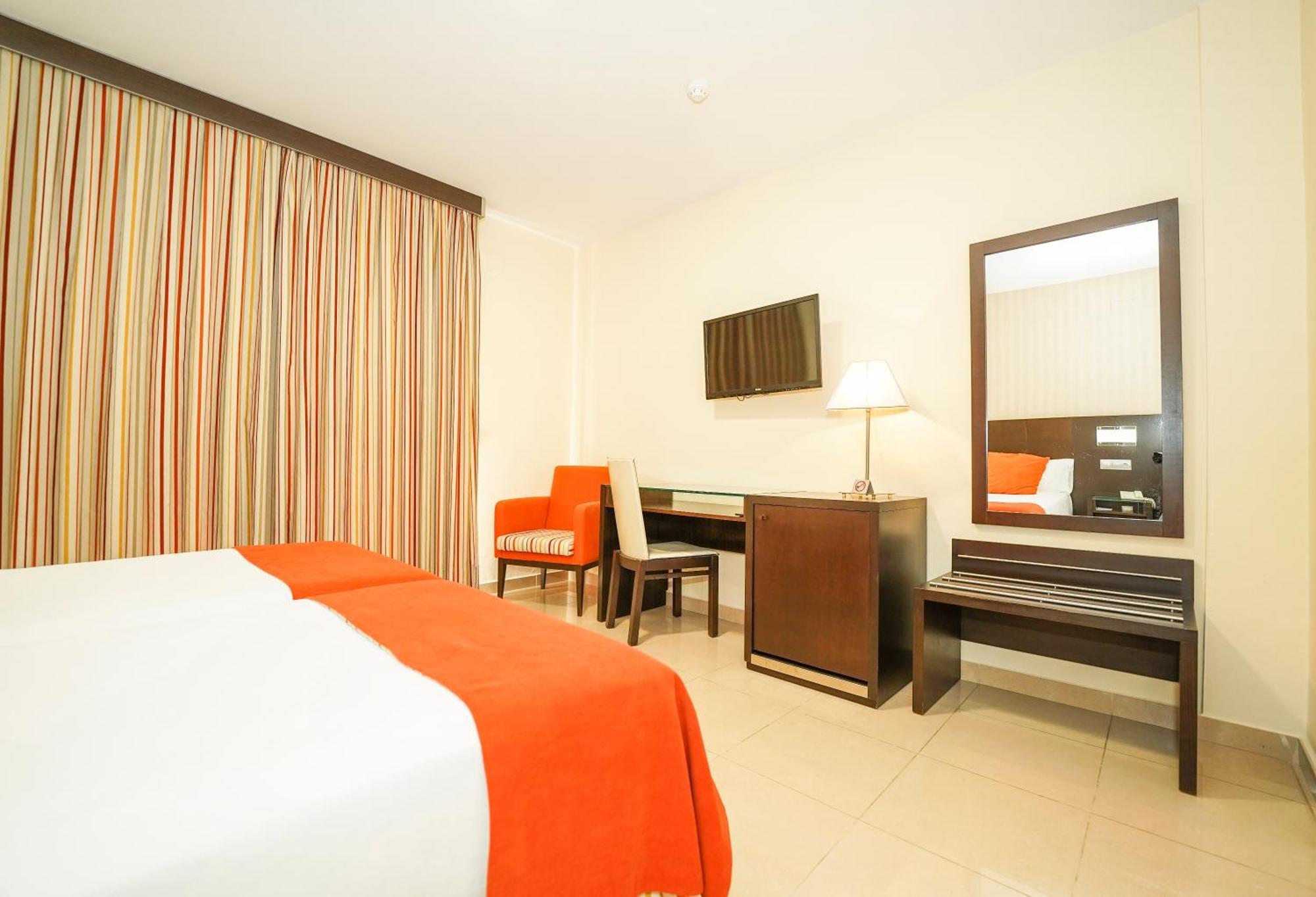 Hotel Pradillo Conil Conil De La Frontera Eksteriør bilde